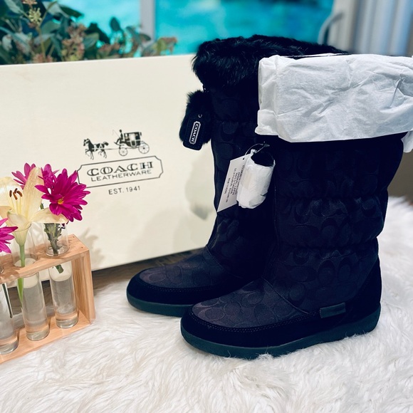 NIB! Coach Theona Snow Boots in Black Signature Lined with Rabbit Fur - Picture 10 of 10